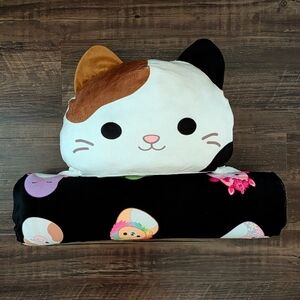 Squishmallows Hooded Blanket